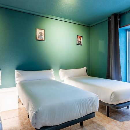 Ideal Hostel มาดริด ภายนอก รูปภาพ