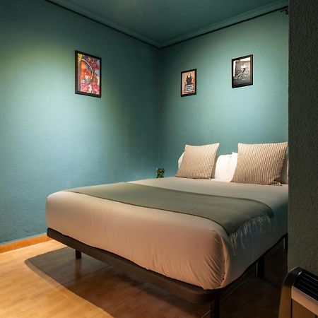 Ideal Hostel มาดริด ภายนอก รูปภาพ