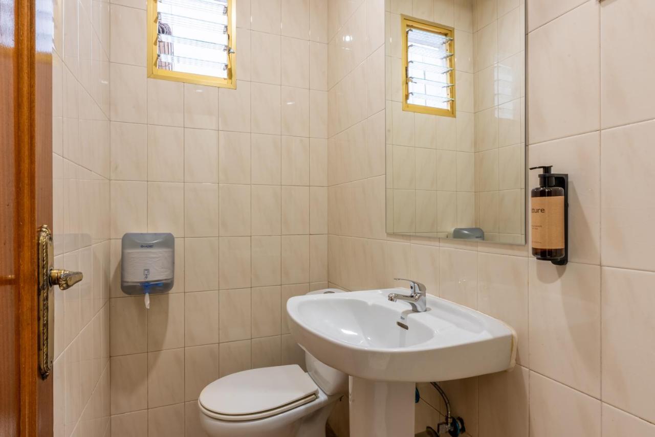 Ideal Hostel มาดริด ภายนอก รูปภาพ