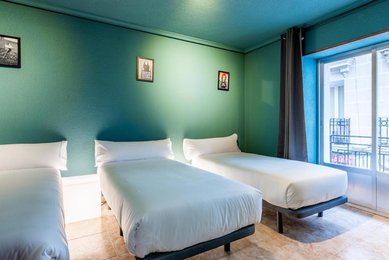 Ideal Hostel มาดริด ภายนอก รูปภาพ
